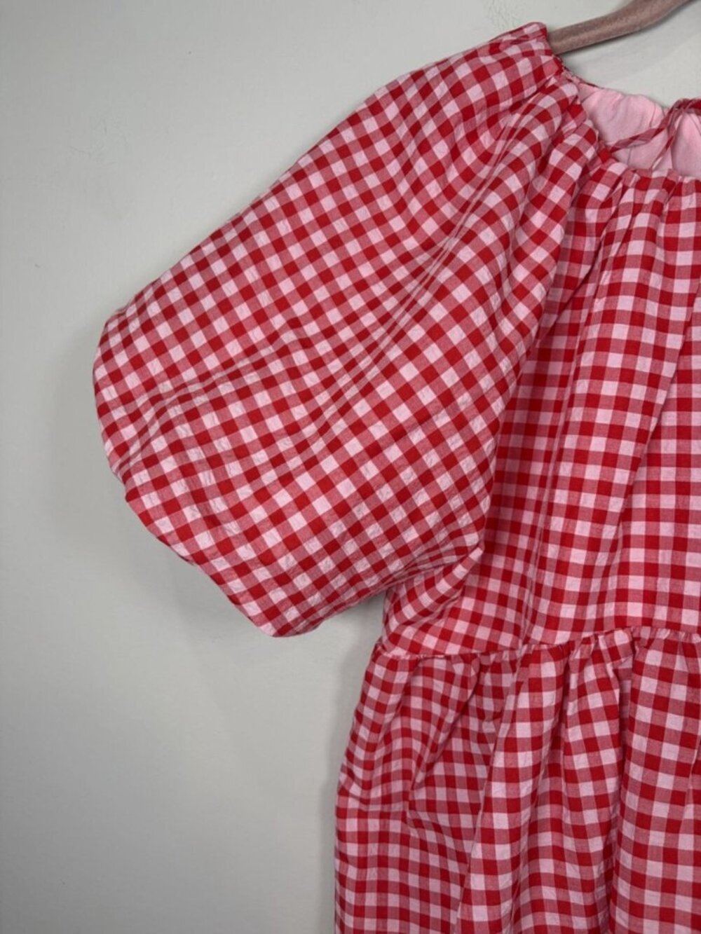 Hyacinth House Hadly Blouse Size XS Gingham Red White Puff Sleeve Seersucker NWT - Picture 2 of 8